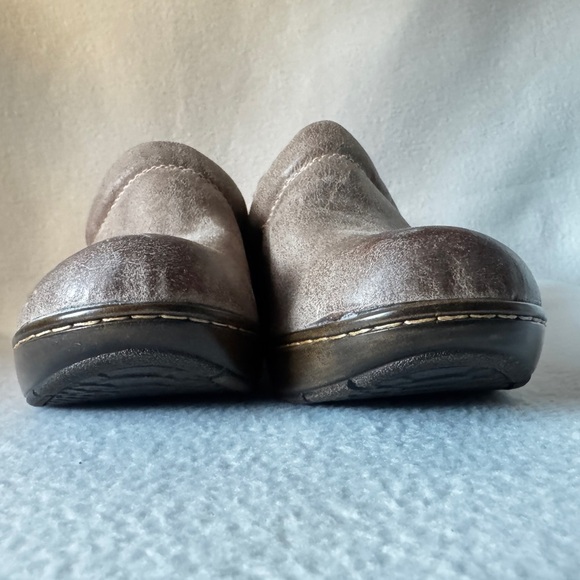 Sofft Women’s Size 7 Leather Beige Clogs - Picture 12 of 16